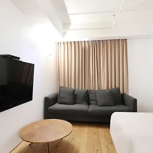 498 Hotel